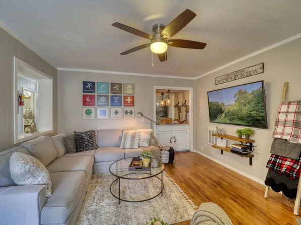 301 Pinnacle Inn Rd, Banner Elk, NC 28604