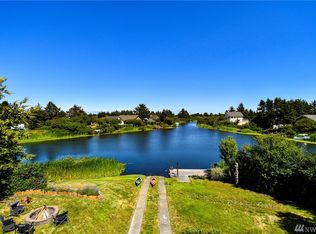 388 S Razor Clam Dr SW, Ocean Shores, WA 98569