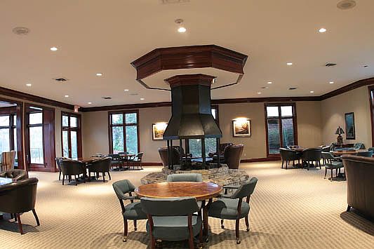Clubhouse - main floor
