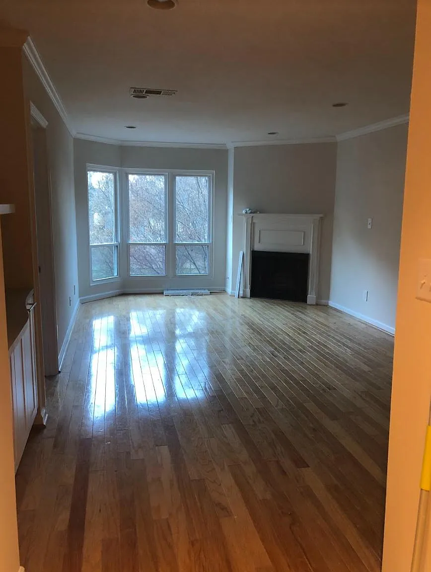 1 bed, 680 sqft, $1,750 — Photo 3
