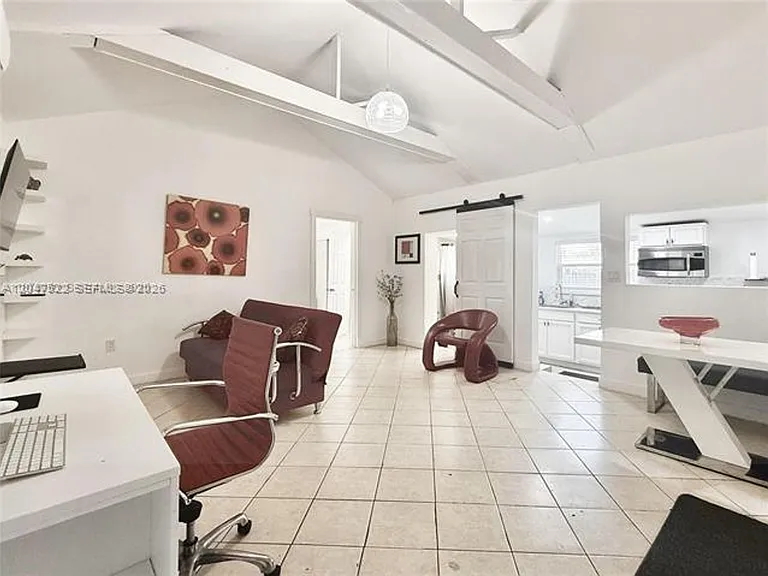 947 NE 149th St #947 — Photo 23