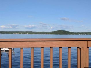 54 Riley Cove Rd, Malta, NY 12020