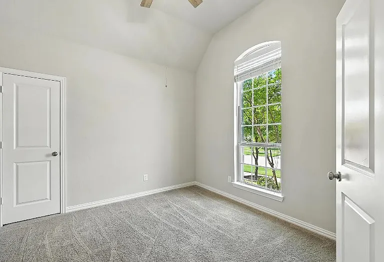 12559 Ravine Creek Rd — Photo 12
