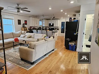 5 bed, 3.0 bath, 1800 sqft, $6,000 — Photo 4