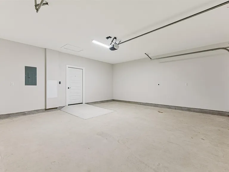 9311 Curious Squirrel St — Photo 23