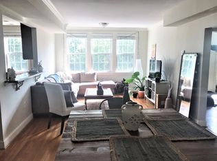 2 E Maple St APT 20B, Alexandria, VA 22301