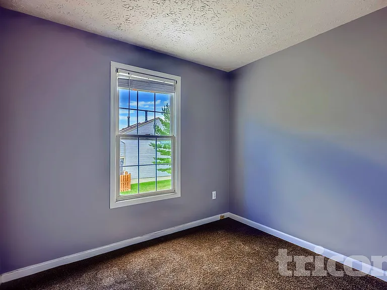 8211 Berryfield Dr — Photo 9