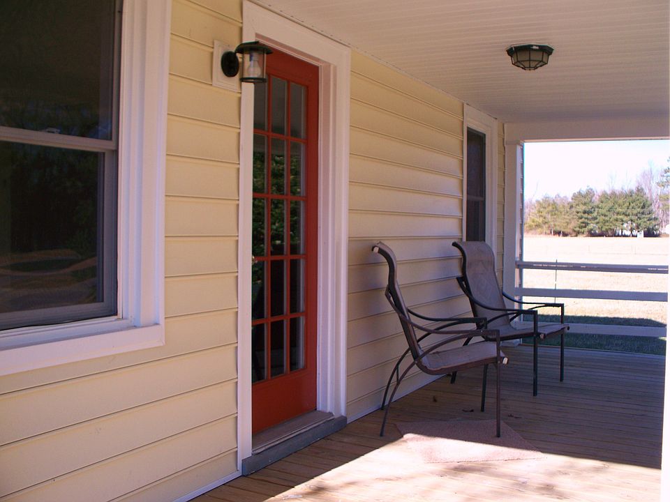 2nd image of 1348 Water View Rd