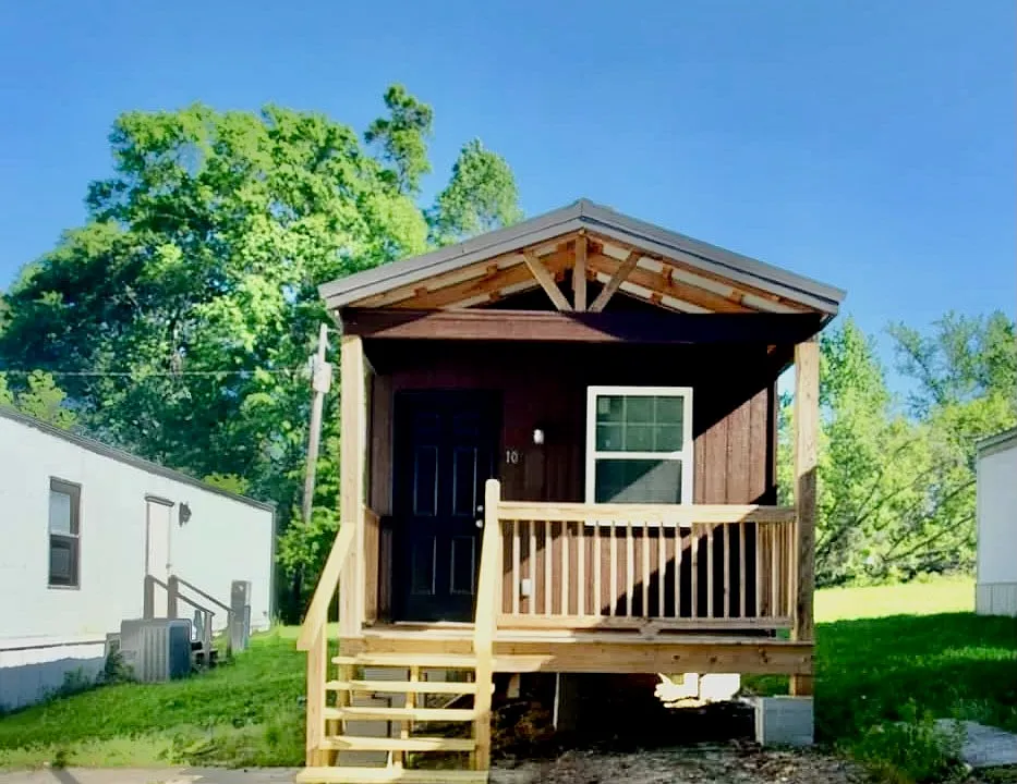 30 Charles Lee Cir #10