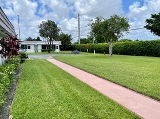 75 Valencia Ter #D, Delray Beach, FL 33446