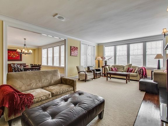 4th image of 1320 E Madison Park #3