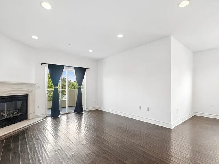 1409 S Westgate Ave #301 — Photo 4