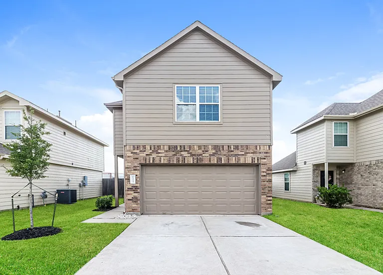 5334 Hawksbury Creek Trl — Photo 1