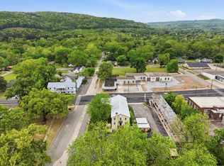 122 E Main St UNIT A, Heber Springs, AR 72543