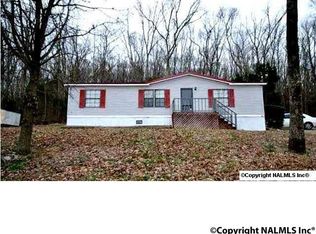 1712 W Lacon Rd, Falkville, AL 35622