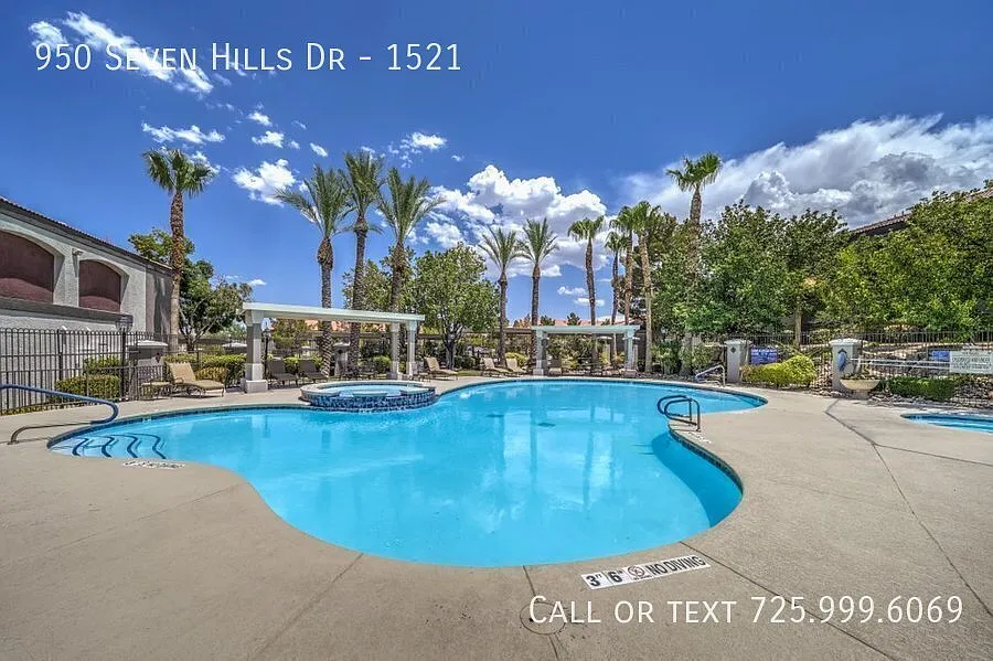950 Seven Hills Dr #1521
