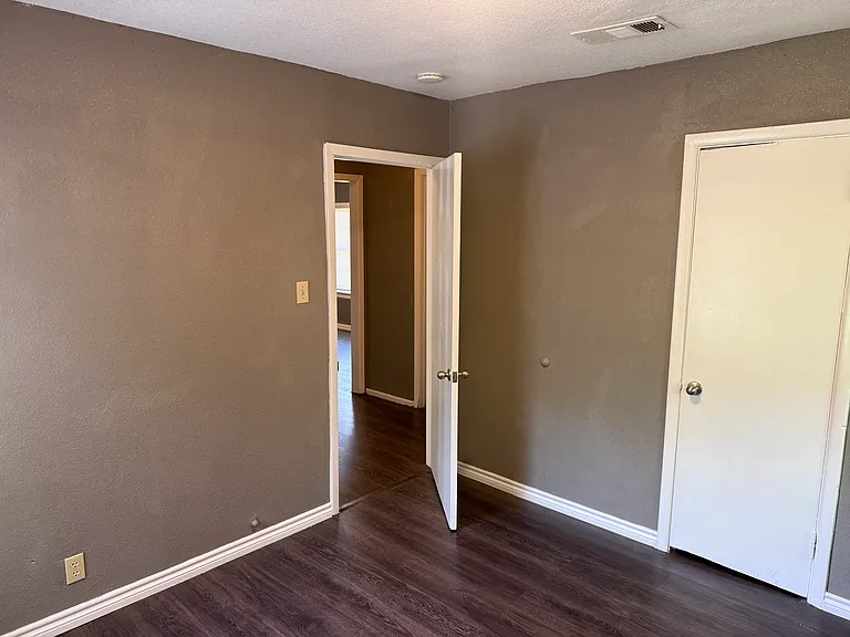3505 Dalton St — Photo 9