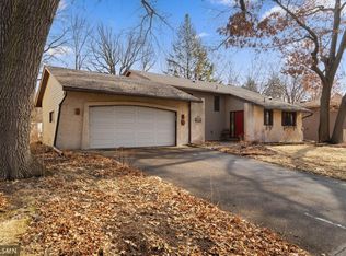 4744 Laura Ln, Shoreview, MN 55126