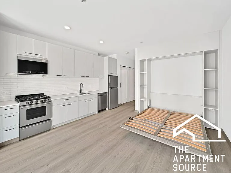 2155 N Elston Ave #2 — Photo 3