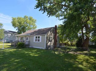 14 Walnut Ave, Villas, NJ 08251