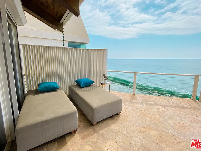 27112 Malibu Cove Colony Dr — Photo 29