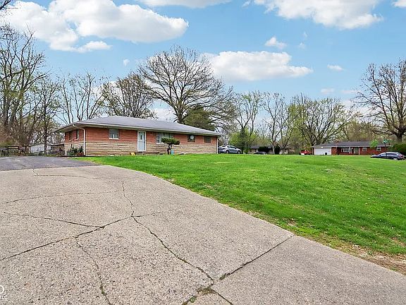 2nd image of 5807 Downing Dr