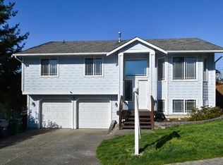 8320 74th Dr NE, Marysville, WA 98270