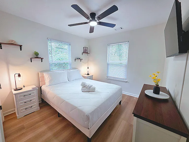 117 W Carter St — Photo 4
