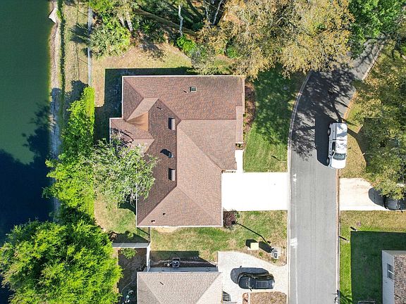 4th image of 444 Mango Cir