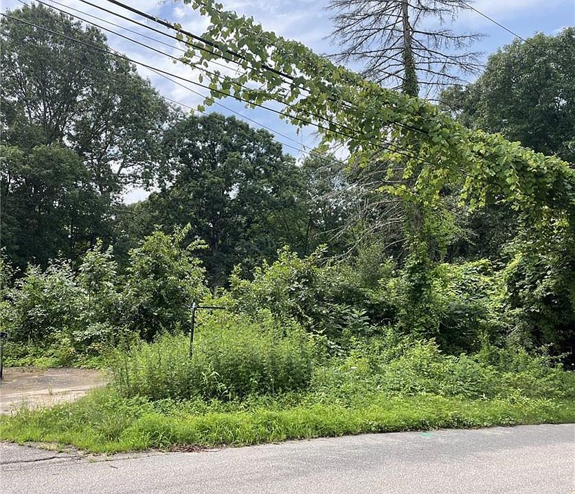 2nd image of 18 Oconnell Rd