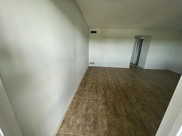 1425 Arthur St #503A — Photo 4