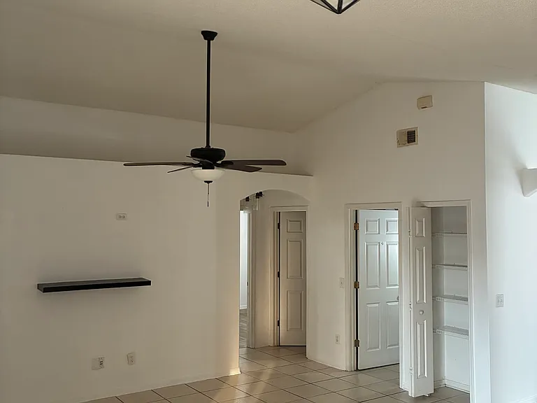 1891 Olivia Cir — Photo 7