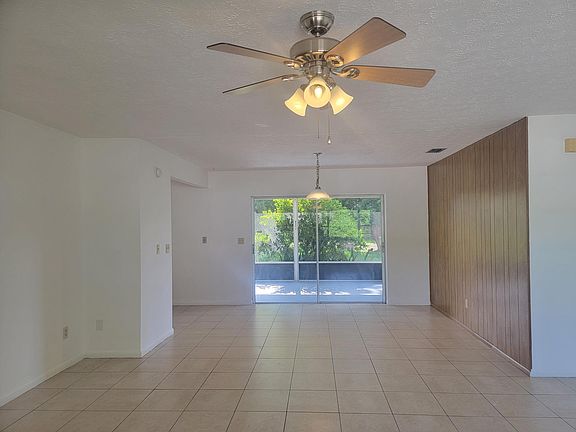 2nd image of 2074 SW Airoso Boulevard