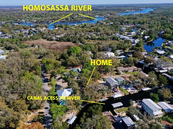 11520 W Pope Ct, Homosassa, FL 34448