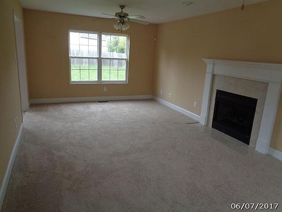 3rd image of 6812 Audrianna Ln