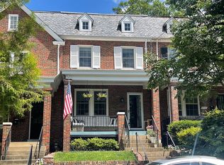 3747 W St NW, Washington, DC 20007