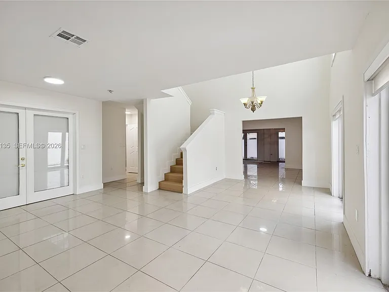 15131 SW 58th St — Photo 4