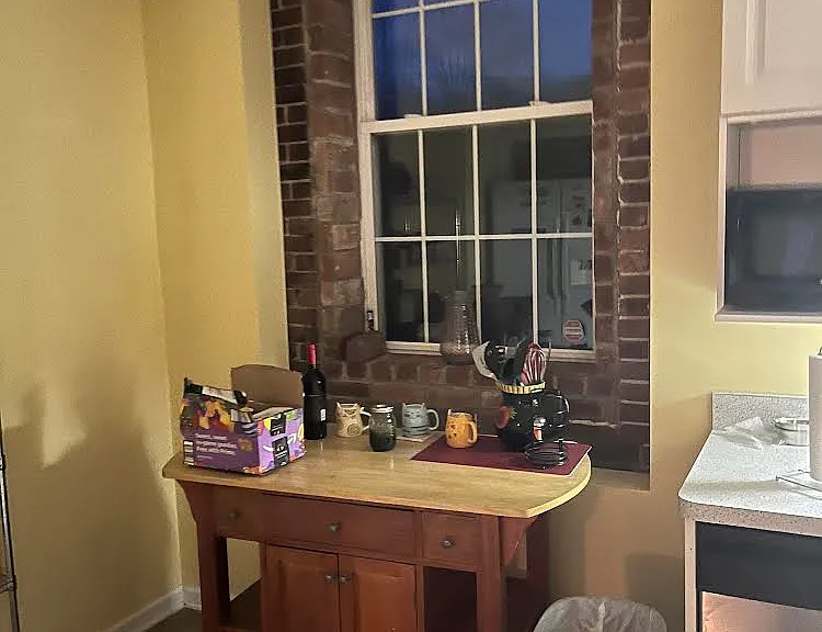 525 Maple Ave #7 — Photo 13
