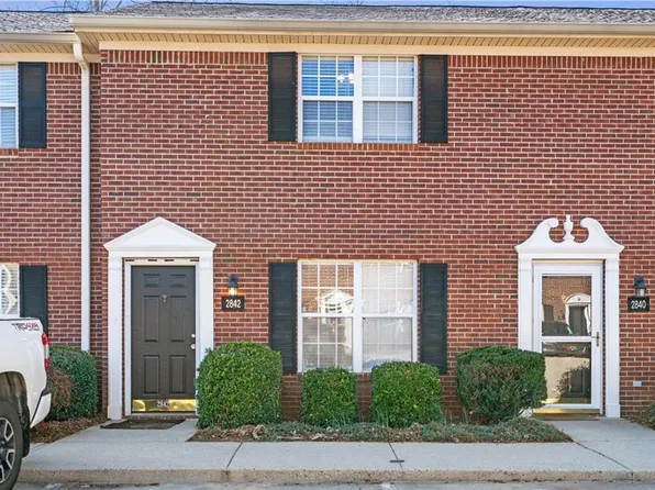 2842 Florence Dr, Gainesville, GA 30504