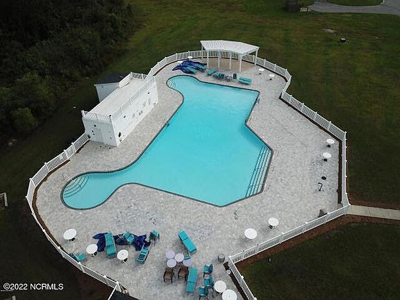 3rd image of 1182 N Middleton Drive NW