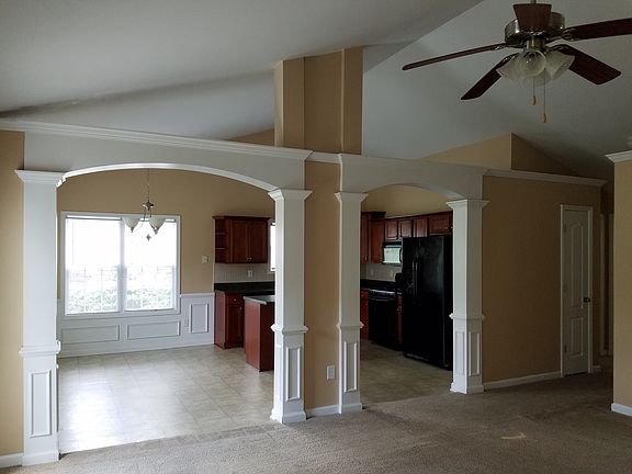 Dining /Kitchen