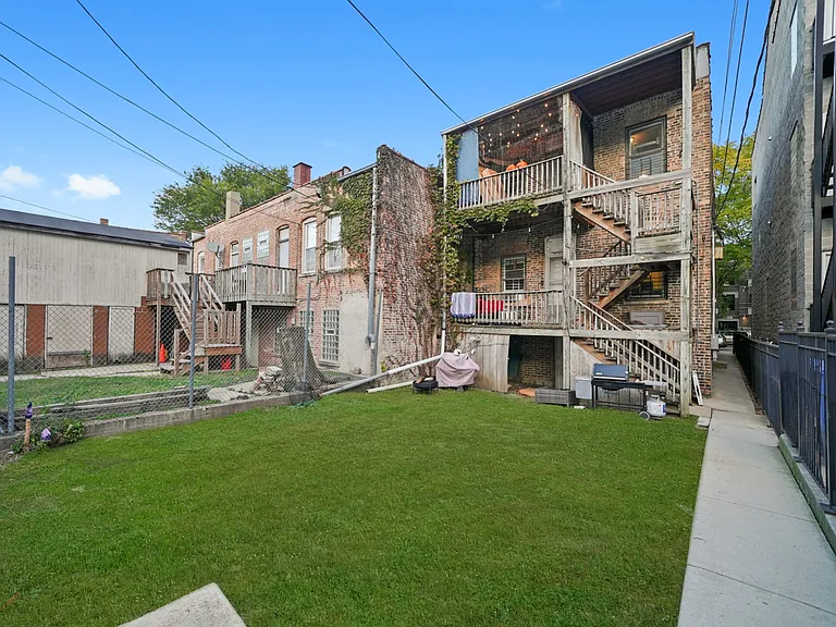 1508 N Artesian Ave #2F — Photo 11