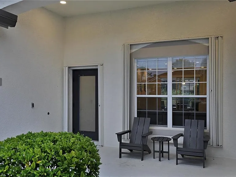 4707 Brixton Ct — Photo 3