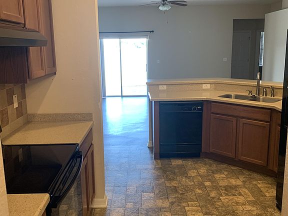 3rd image of 3628 Bristol Cove Ln