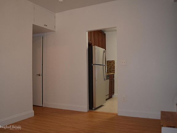 2nd image of 4546 49th St APT 1B