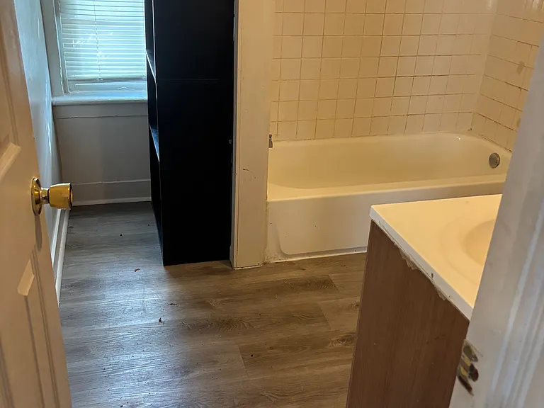 14 Close St #2 — Photo 15