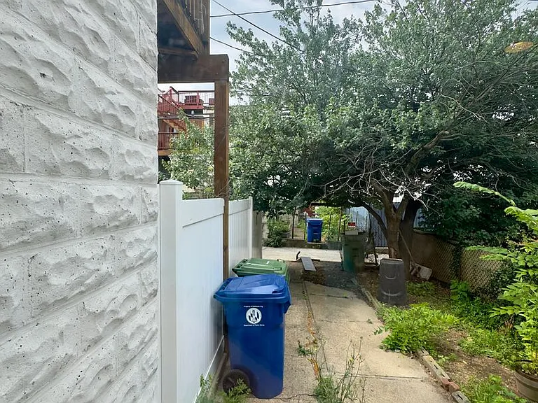 3219 Leverton Ave — Photo 5