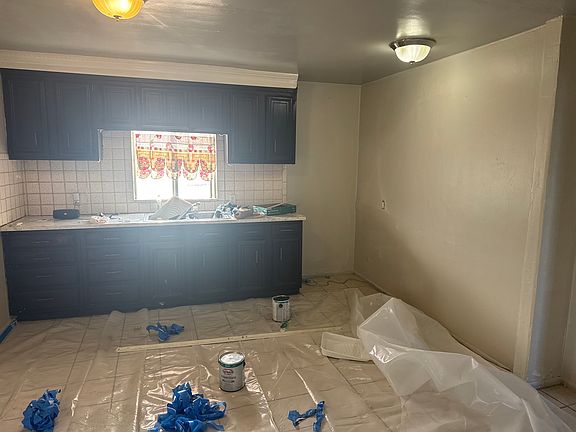3rd image of 9421 Dearborn Ave #9417