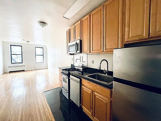 1st image of 190 E 3rd St #4E
