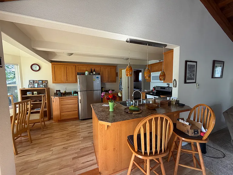 16102 Peninsula Rd — Photo 5
